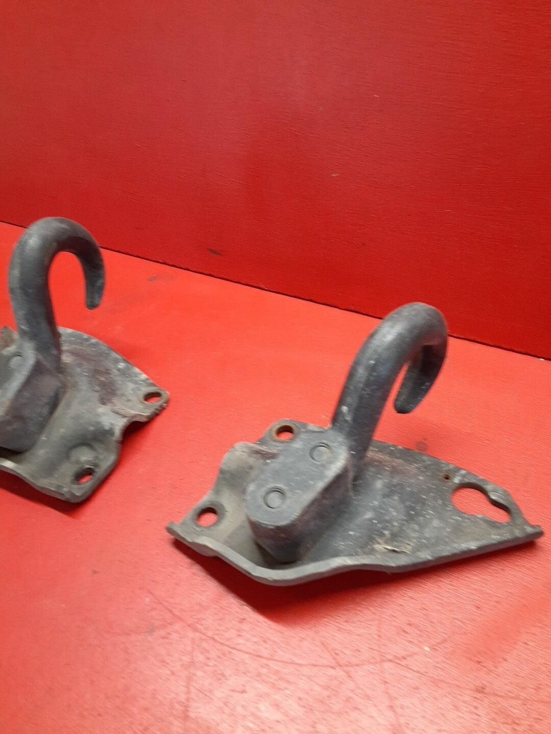 2005-2010 Jeep Grand Cherokee Commander Front Tow Hook Set Left Right