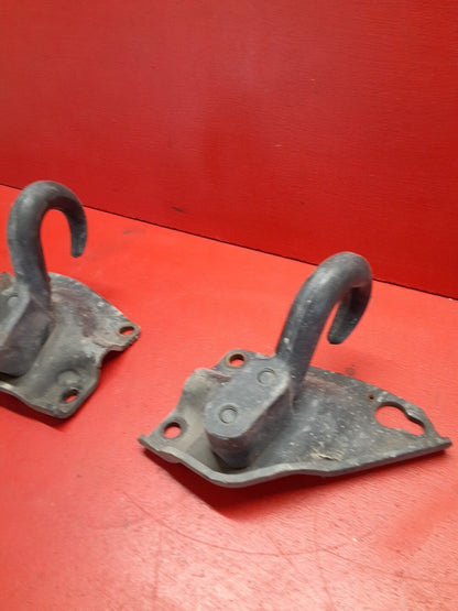 2005-2010 Jeep Grand Cherokee Commander Front Tow Hook Set Left Right