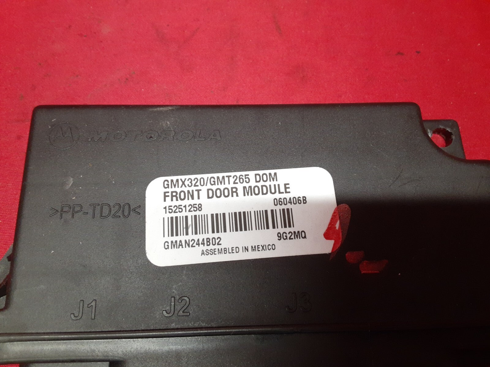 2006 2007 Cadillac CTS FRONT Left or Right Door Lock Control Module 15251258