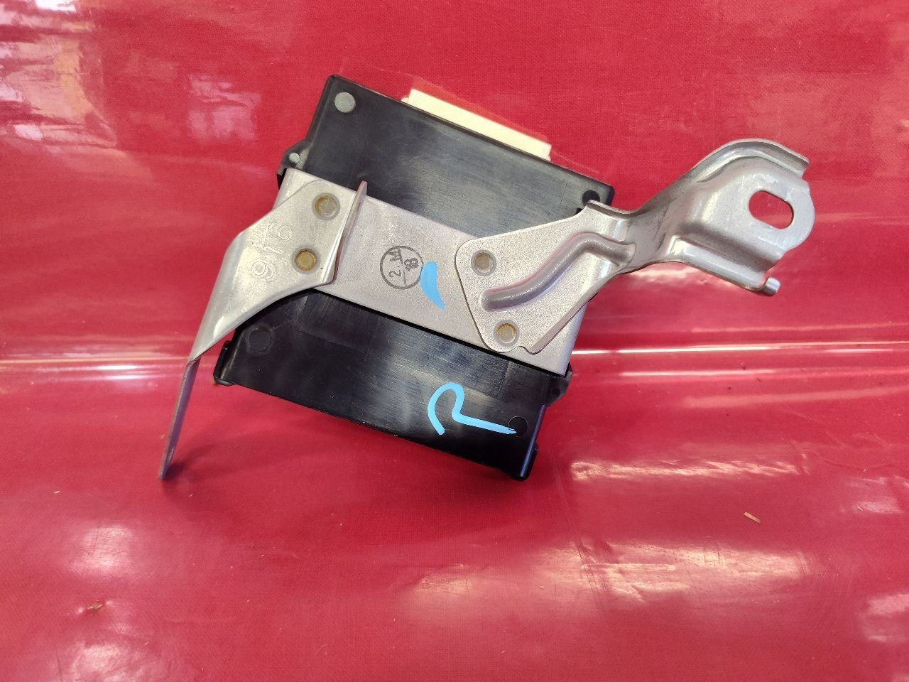 2009 2010 Lexus IS250 IS350 All-Wheel Drive AWD Transfer Case Control Module
