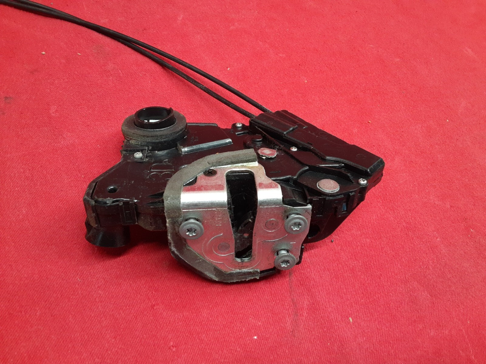 2004 - 2006 Toyota Prius FRONT LEFT DRIVER Door Latch Lock Actuator w/ Handle