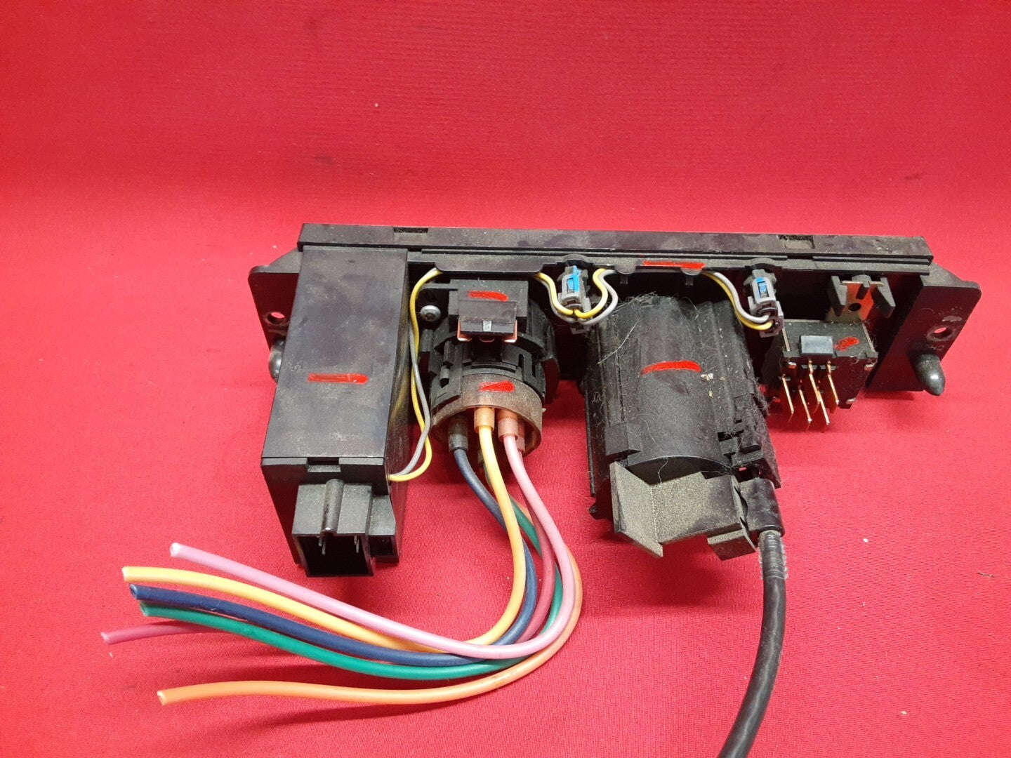 1995- 1999 Chevrolet Cavalier HVAC Climate Control Dash Unit 52481512