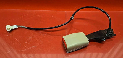 2001 - 2006 Mitsubishi Montero LIMITED/XLS LEFT DRIVER Seat Belt Buckle Beige