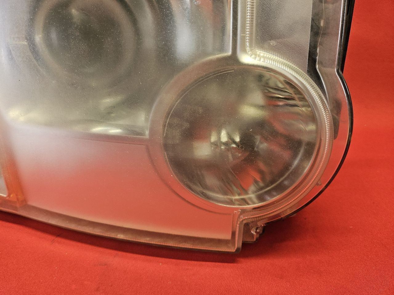 2005 - 2009 Land Rover LR3 HSE/SE Right Passenger Headlight Lamp BI-XENON HID