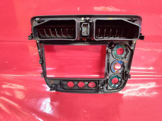2001 2002 Honda Civic Coupe Radio Climate w/ A/C Air Vent Faceplate Bezel