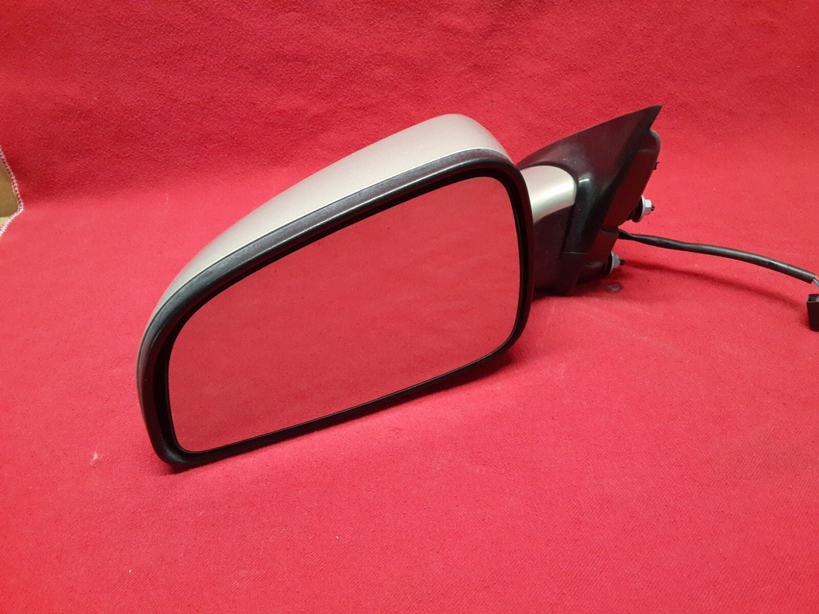 2007 - 2009 Saturn Aura / 2008 - 2012 Chevrolet Malibu - Driver Mirror - Gold