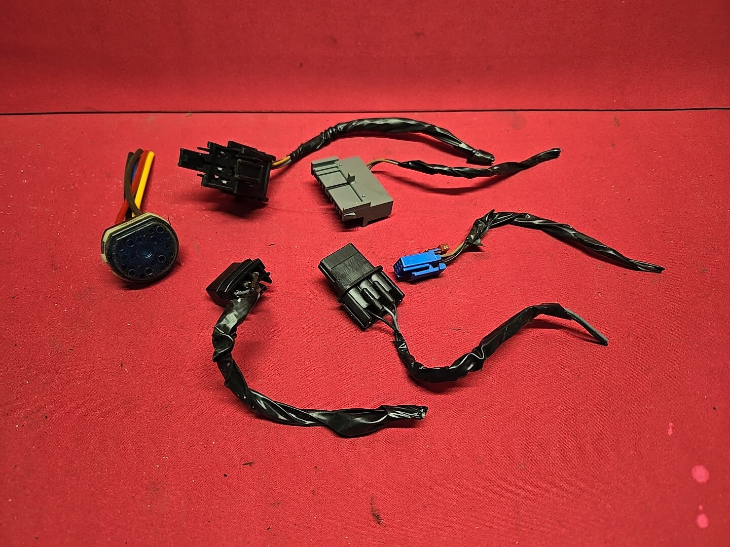 1999 - 2005 Chevrolet GMC Oldsmobile HVAC Climate Control Unit w/ A/C - PIGTAILS