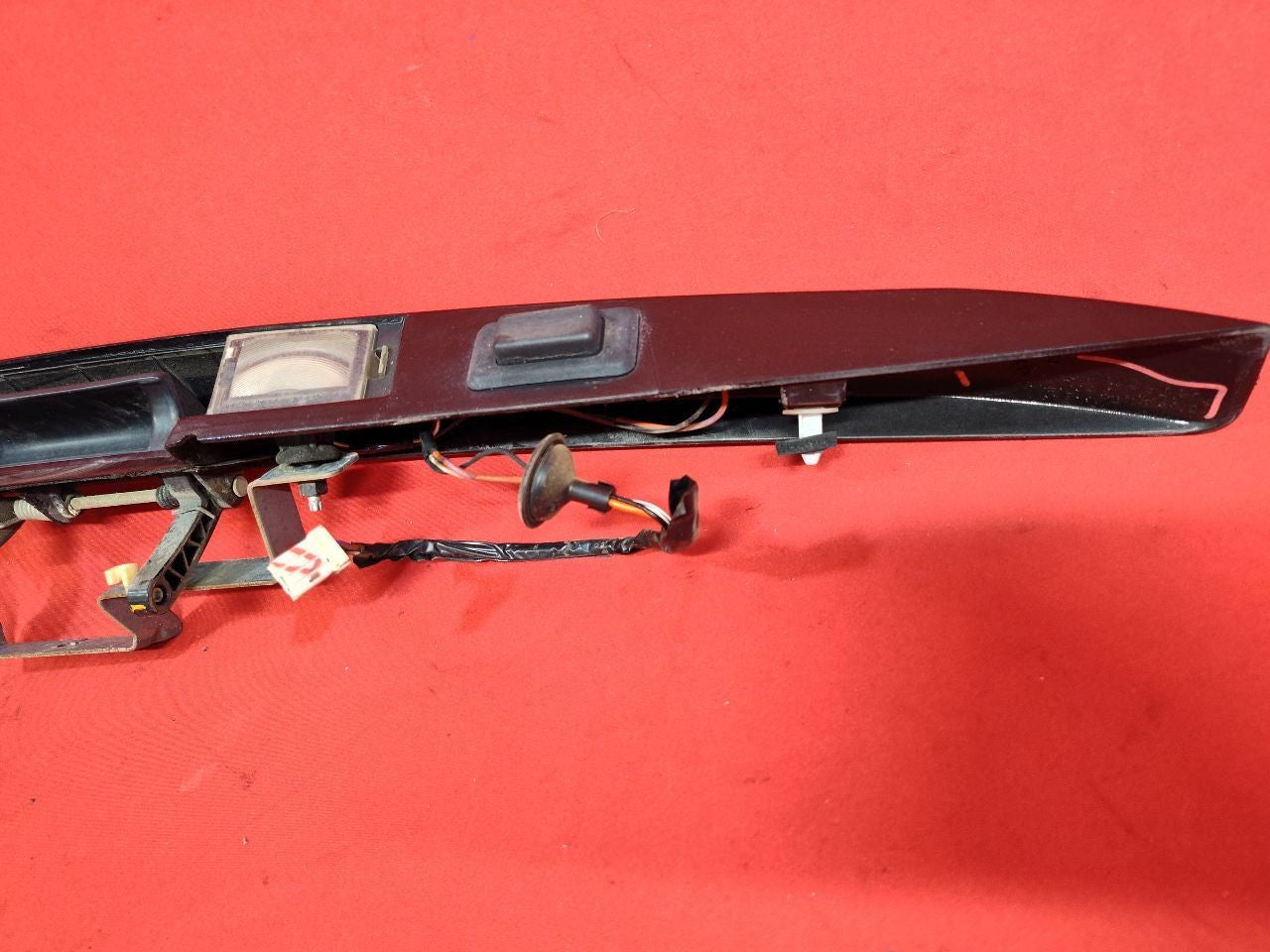 2005 2006 Jeep Grand Cherokee Liftgate Hatch License Lamp Handle PJT Dark Khaki