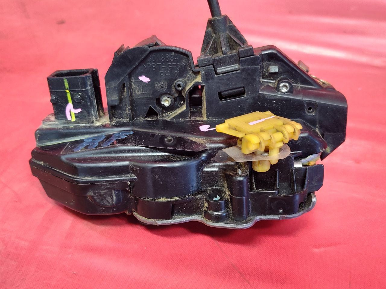 2007-2017 GMC Chevrolet Buick FRONT RIGHT PASSENGER Door Latch Lock Actuator