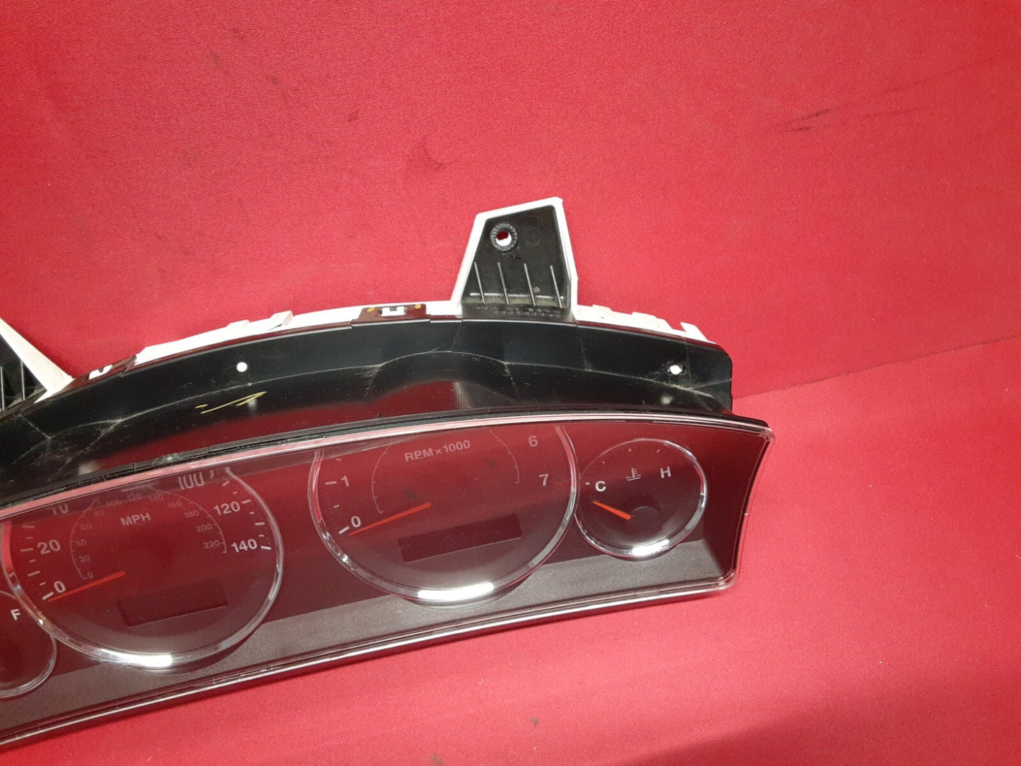 2008 Jeep Commander Grand Cherokee 3.7L V6 A/T Speedometer Instrument Cluster