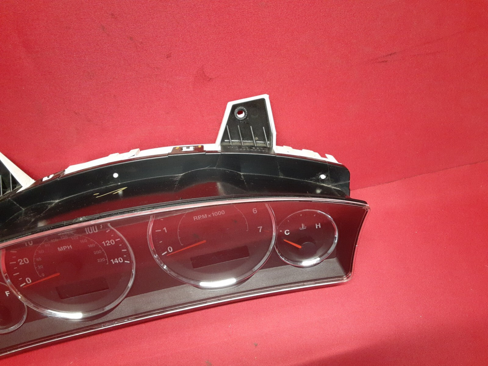 2008 Jeep Commander Grand Cherokee 3.7L V6 A/T Speedometer Instrument Cluster
