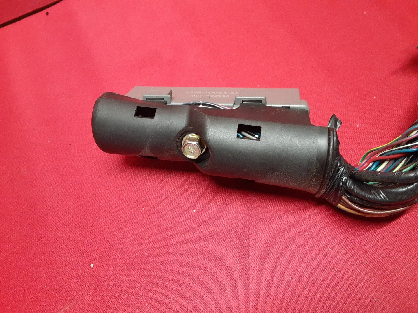 2003 - 2005 Mazda 6 3.0L V6 AUTO TRANS Engine Control Module ECM ECU   PIGTAIL