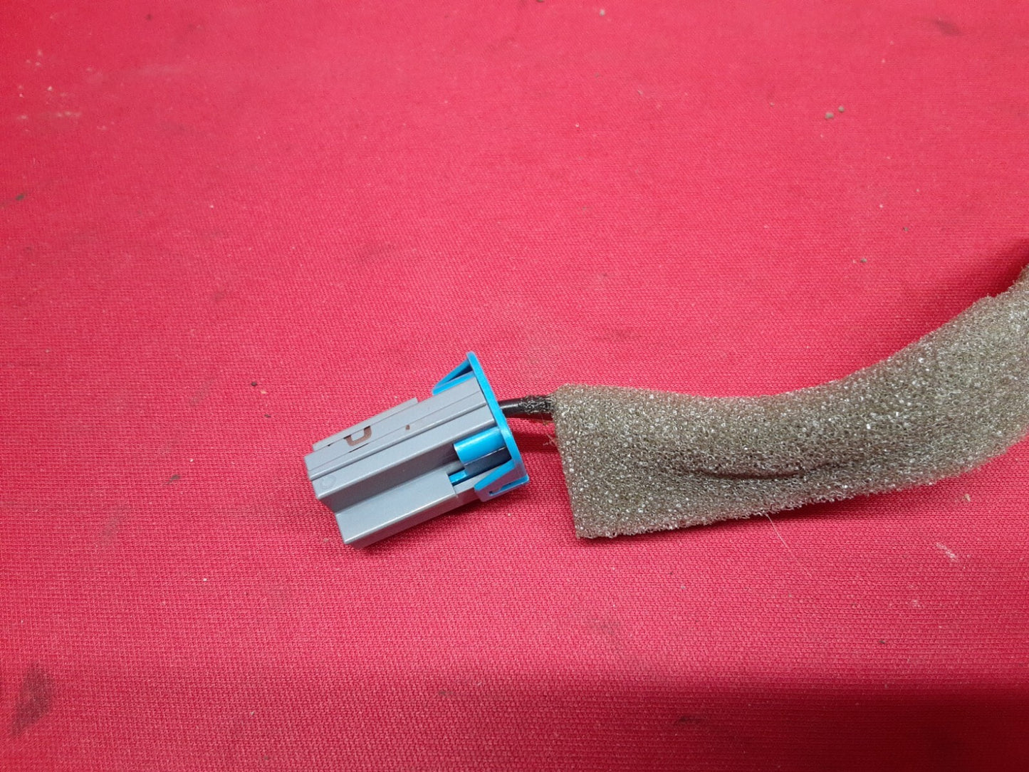 1997 - 2002 GM Chevy Buick GMC Saturn Pontiac Cadillac Accessory Outlet PIGTAIL