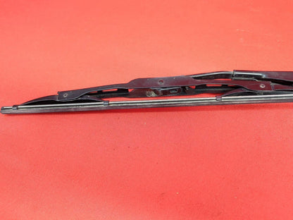 2015-2024 GMC Chevy Buick SUV Hatchback Tailgate Liftgate Wiper Arm w/ Cover