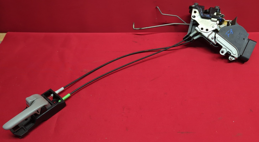 2001 - 2007 FRONT RIGHT Door Latch Lock Actuator Assembly w/ Cables 69030-48060