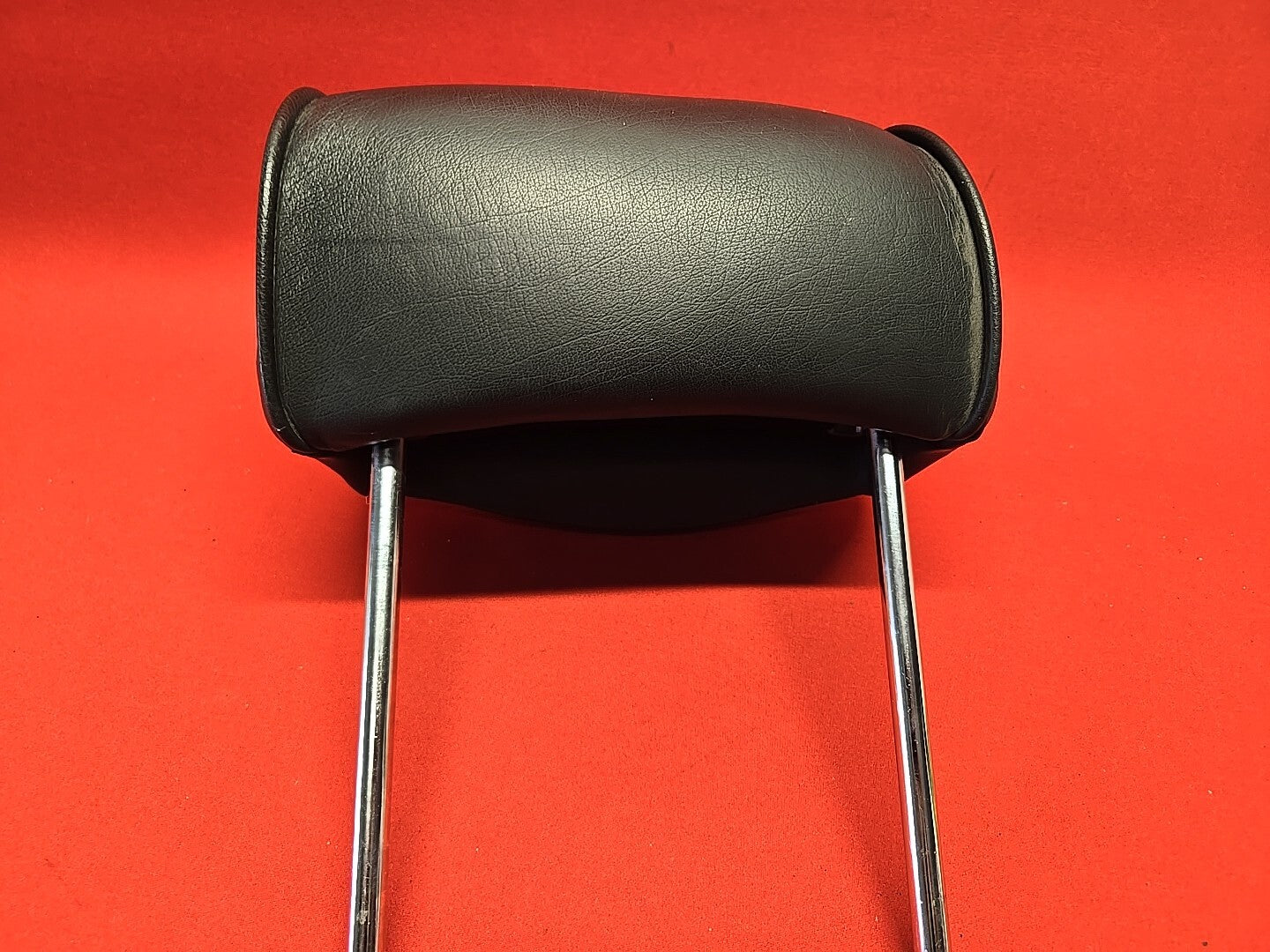 2003 - 2007 Maserati Quattroporte FRONT LEFT or RIGHT Headrest Leather 981421319