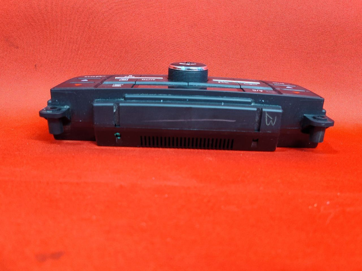 2012-2020 Chrysler Dodge Van HVAC Climate Temp Control Unit w/ 3 Zone AUTO