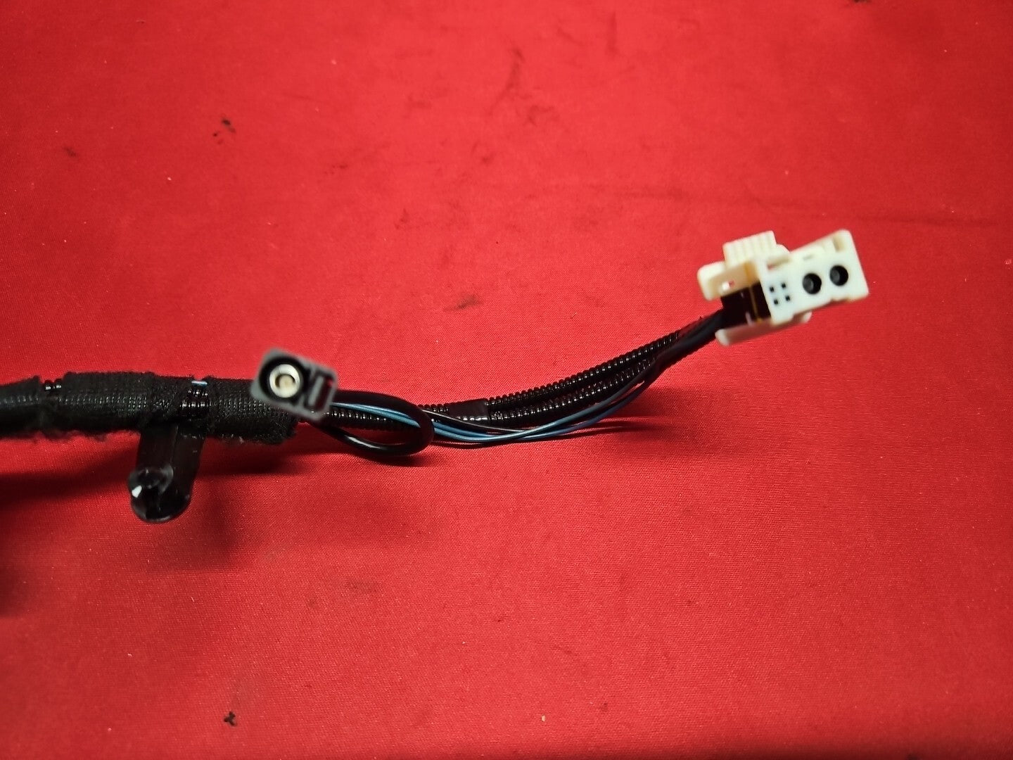 2010 - 2012 Land Range Rover 10-11 LR4 Radio Tuner Receiver Head Unit PIGTAILS