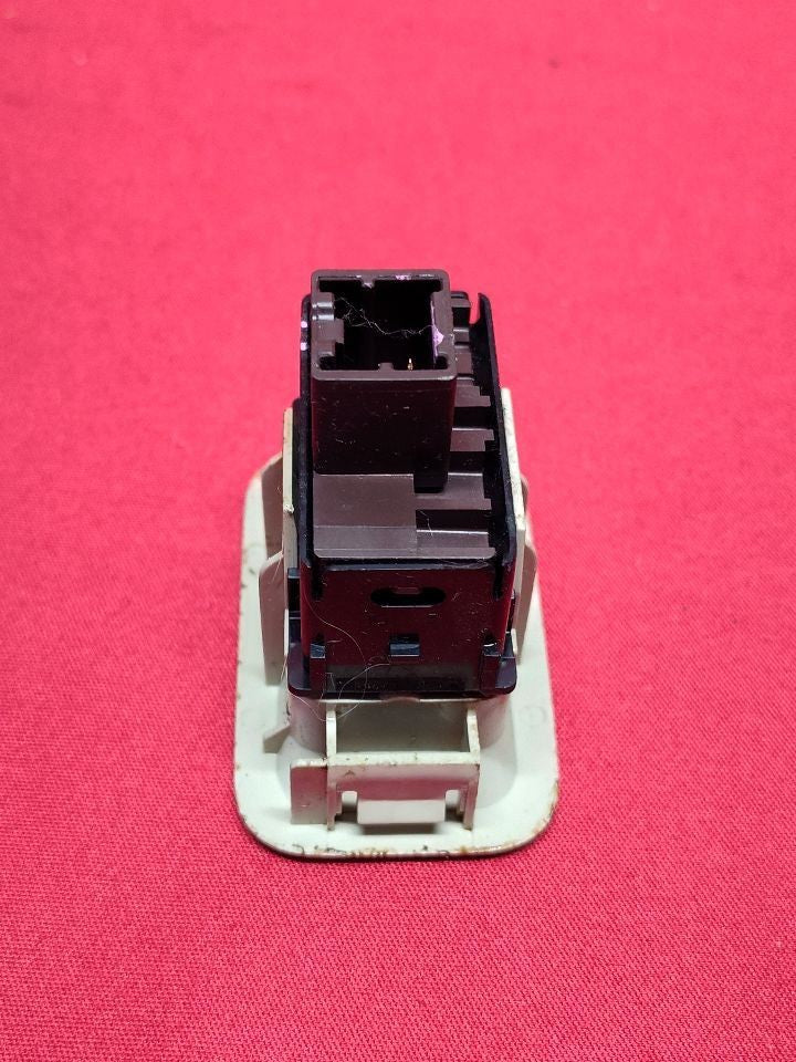 2011-2020 Infiniti 2017-2024 Nissan REAR Second 2nd Row Power Fold Seat Switch
