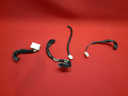 2005-2012 Nissan Xterra Center Radio Trim Climate Control PIGTAILS 68260-EA102