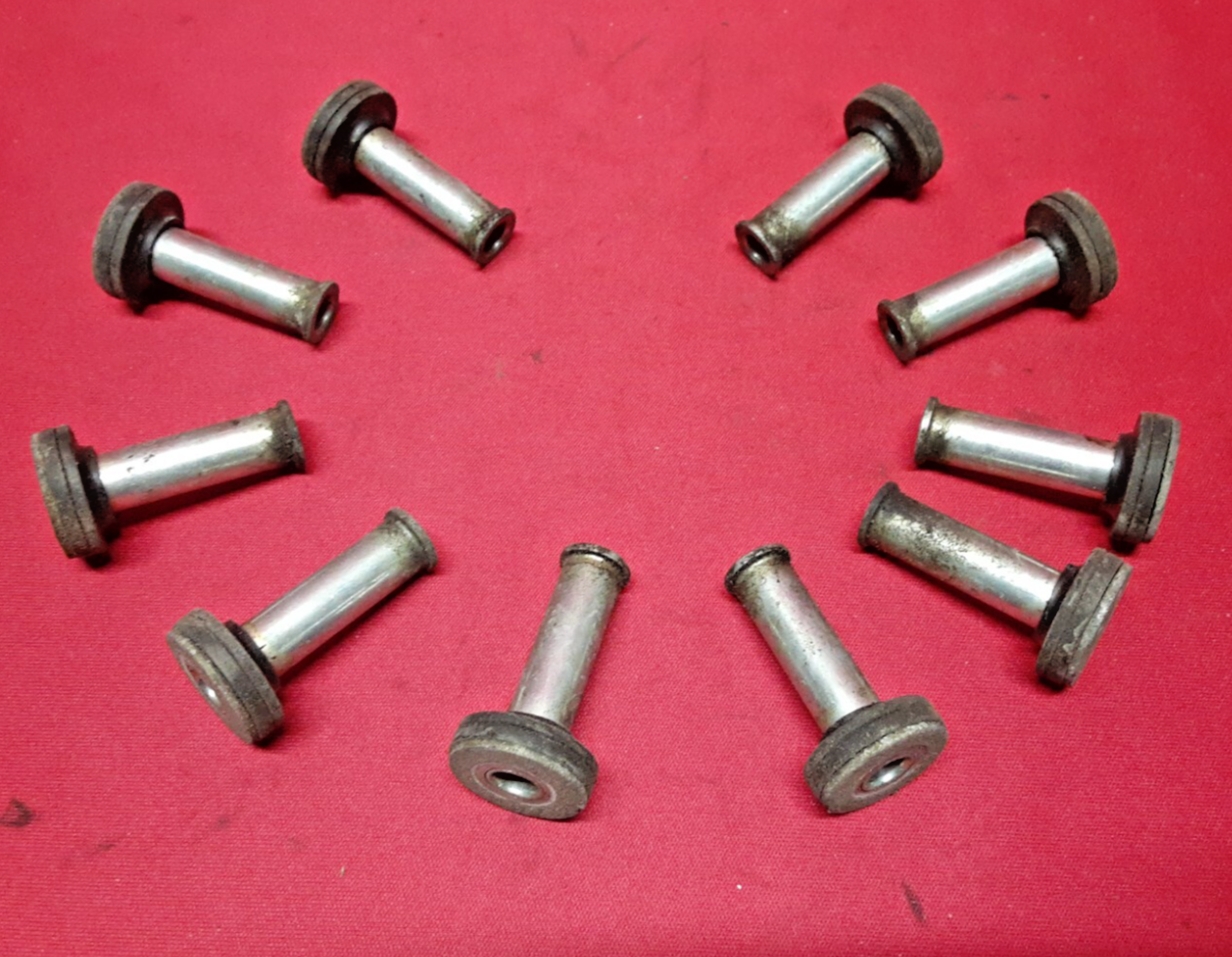2003 - 2005 Land Range Rover HSE 4.4L V8 Intake Manifold Plenum BOLT SLEEVES