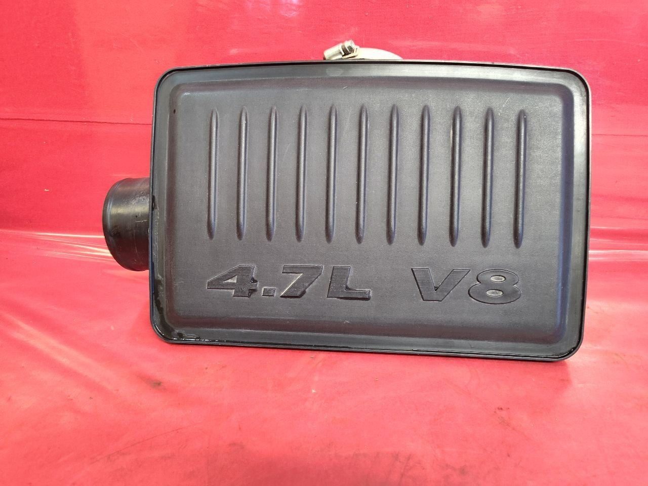 2005-2007 Jeep Grand Cherokee 06-07 Commander 4.7L V8 Air Cleaner Box Resonator