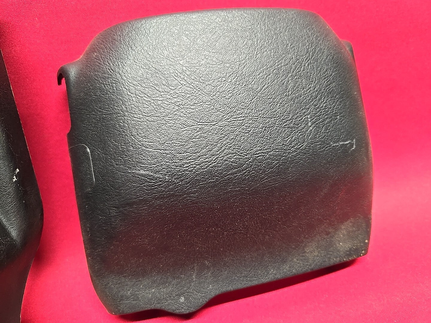 2001 - 2006 Mitsubishi Montero LIMITED/XLS Steering Column Shroud Collar Covers