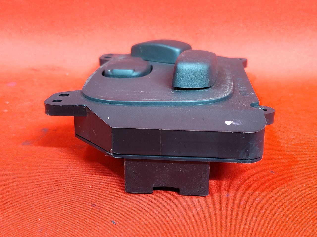 2010-2016 Land Rover LR4 / 10-13 Sport FRONT LEFT DRIVER Seat Switch Basic