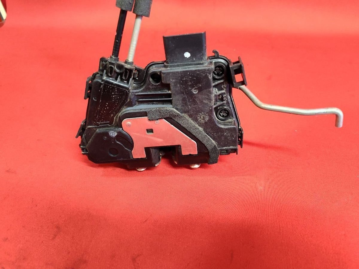 2011-2013 Kia Soul FRONT RIGHT PASSENGER Door Latch Lock Actuator w/ Handle