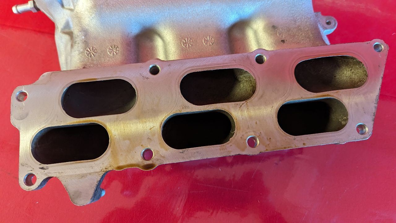 13-16 Hyundai Genesis Coupe 3.8L V6 Surge Air Intake Manifold UPPER Plenum Surge