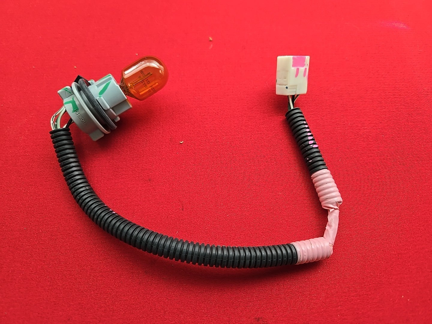 2011-2013 Lexus IS250 IS350 Sedan LH/RH OUTER Quarter Tail Light SOCKET HARNESS
