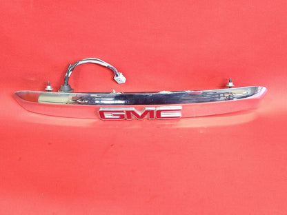 2009-2017 GMC Acadia Liftgate Hatch License Handle Chrome Trim + Rearview Camera