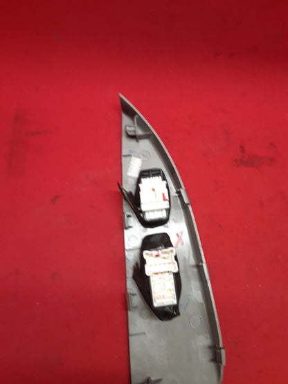 2010-2014 Subaru Outback Front Right Passenger Door Window Switch 83071FG100