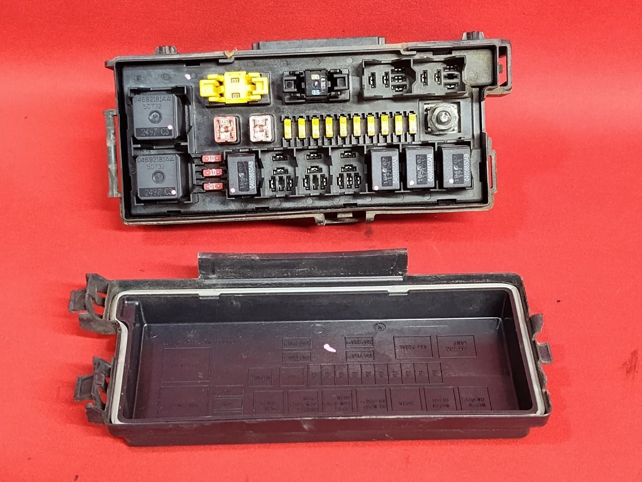 2008 Jeep G. Cherokee / Commander TIPM Totally Integrated Power Module BOX ONLY