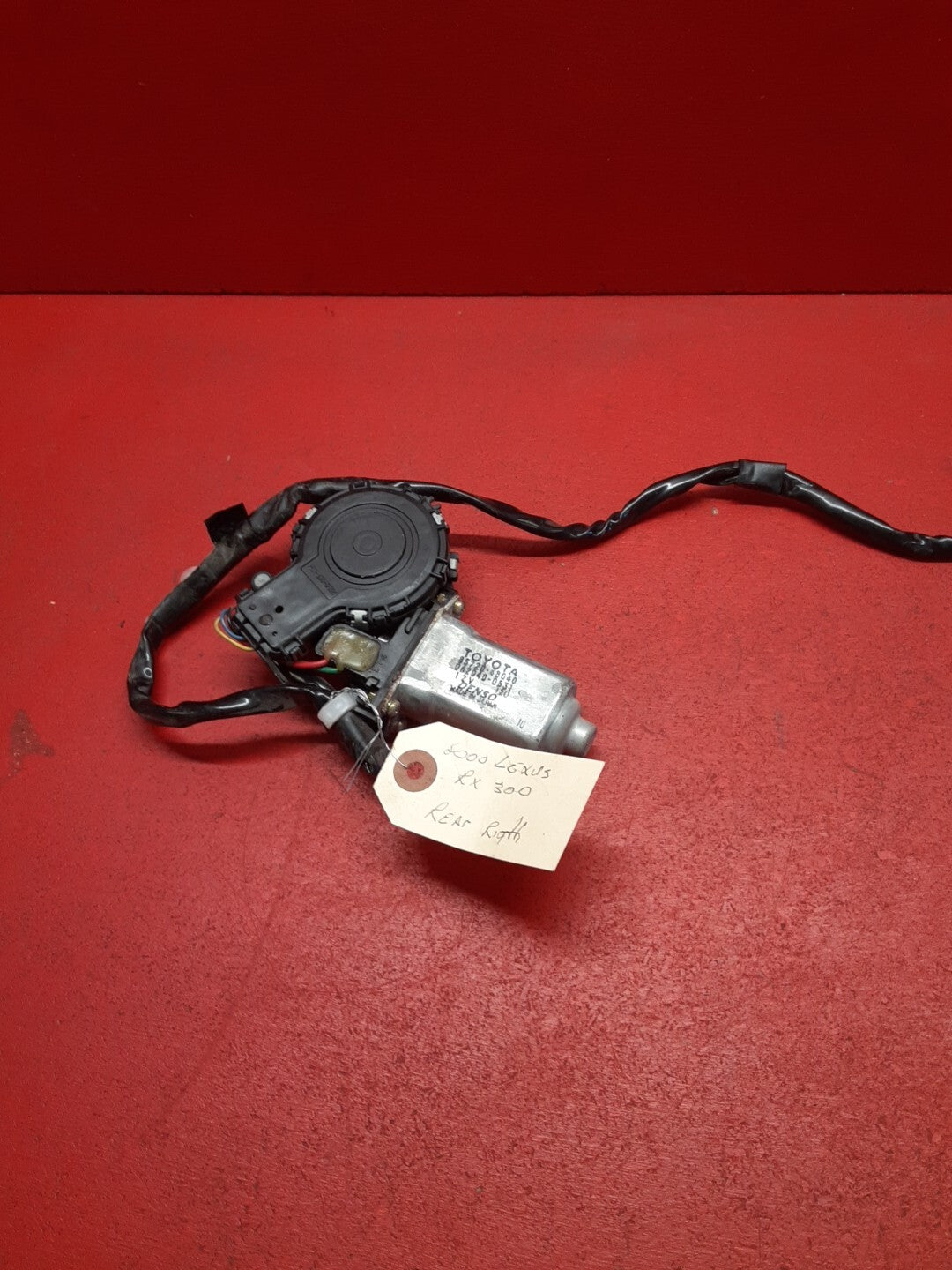 1999- 2003 Lexus RX300 Rear Right Door Window Motor Unit 85720-48040