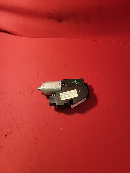 2004 Volvo S40 Power Sun Roof Motor Unit 86638814