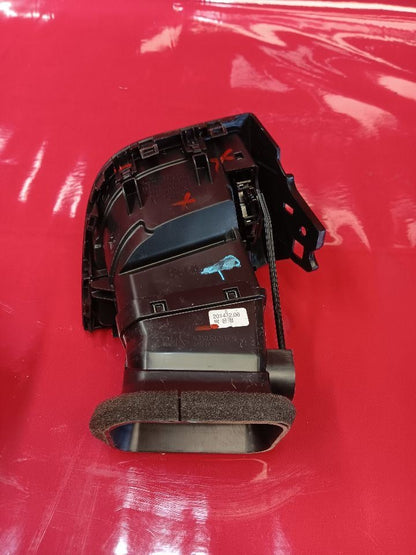 2013-2016 Hyundai Genesis Coupe RIGHT PASSENGER Outer Dash Panel Air Vent