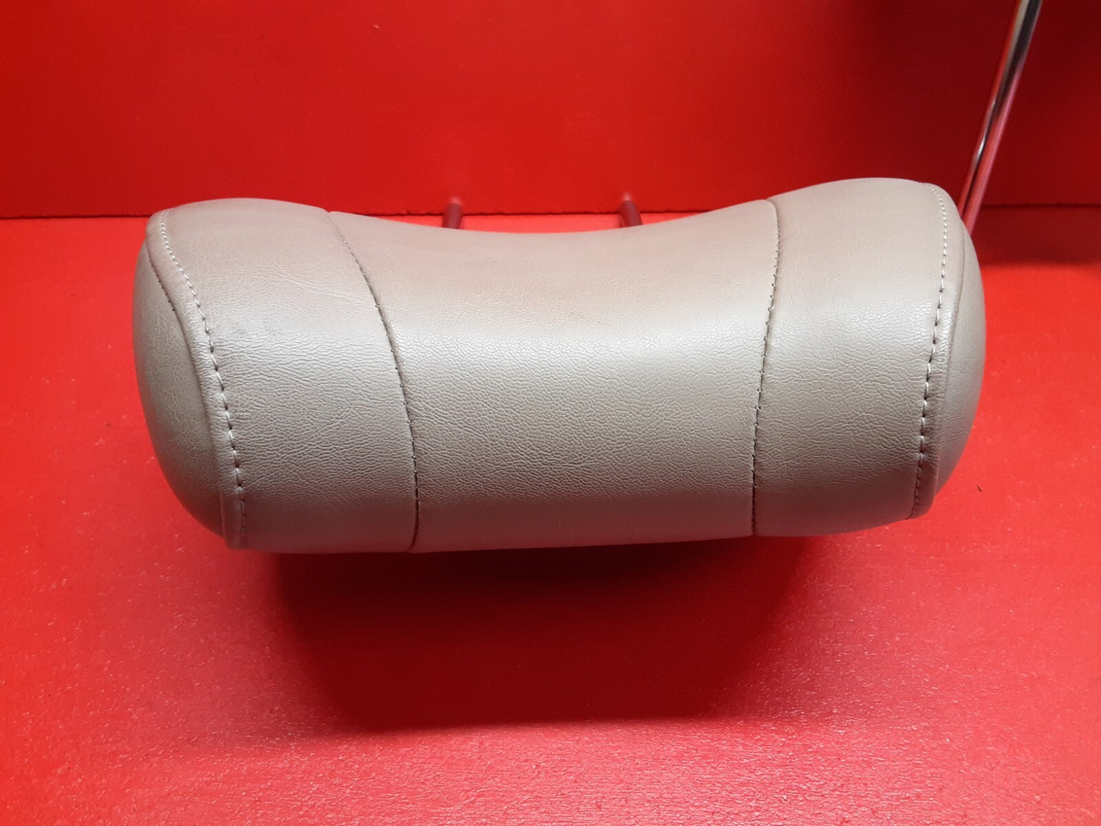 1999 - 2002 Jeep Grand Cherokee Headrest Head Rest FRONT Seat Set of 2