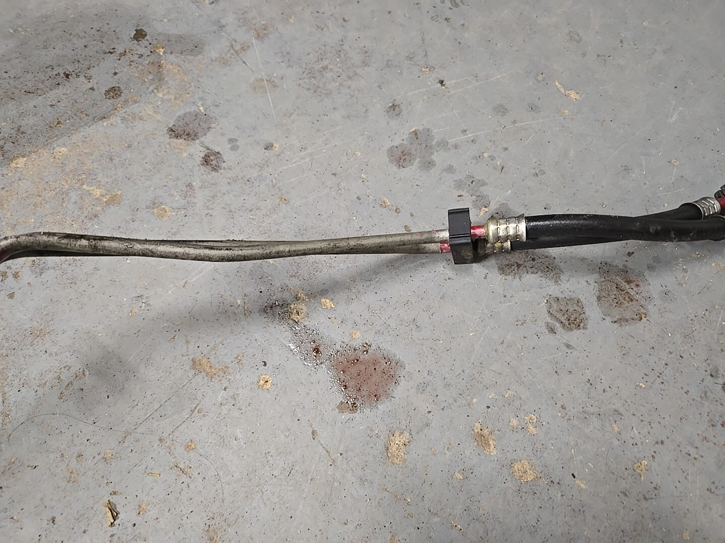 18-20 Buick Regal Sportback 2.0L L4 Transmission Oil Cooler Inlet Outlet Lines