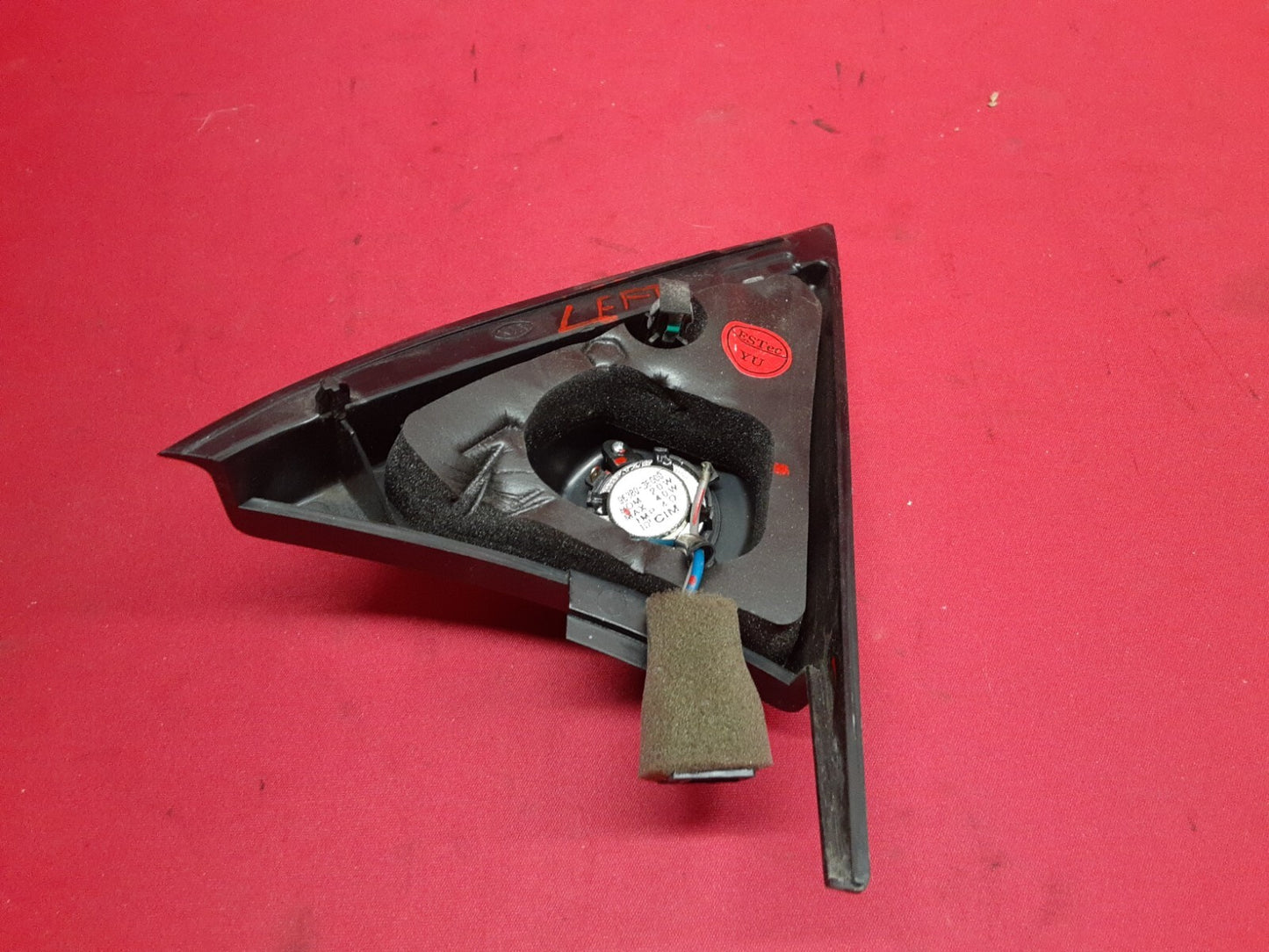 2003 - 2009 Kia Sorento LEFT Door Pillar Tweeter Speaker & Cover 96380-3E000