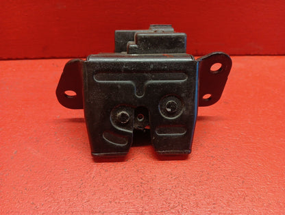 2010 - 2013 Kia Soul / 2011 - 2013 Sorento Tailgate Hatch Latch Lock Actuator