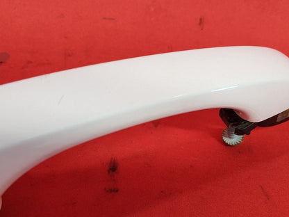 13-26 Durango 13-22 Grand Cherokee REAR RIGHT PASSENGER Door Handle PW7 White