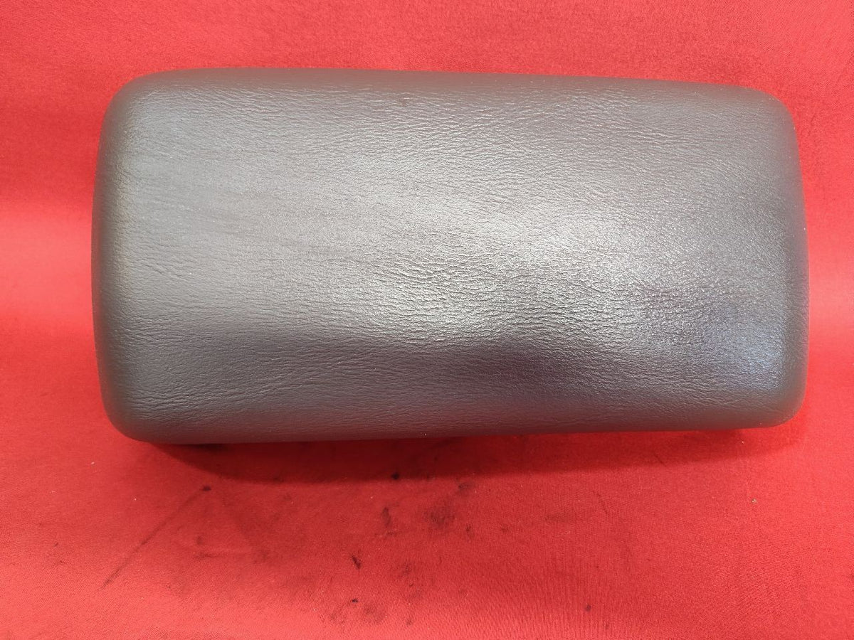 2002-2004 Subaru Outback Legacy Auto Trans Center Console Arm Rest Lid BROWN