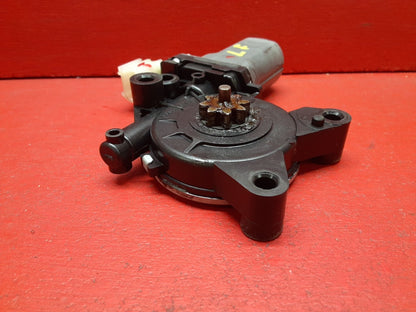 2009 - 2014 Kia Soul Forte Koup Sedona FRONT LEFT DRIVER SIDE Window Motor