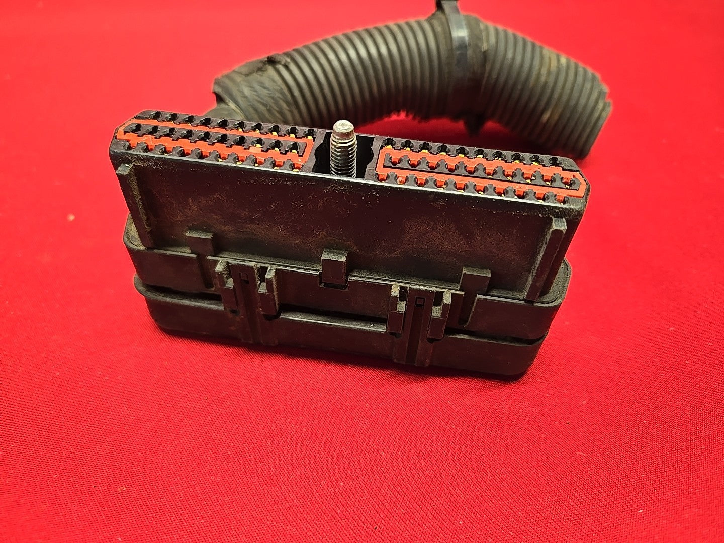 2000-2004 Jeep Grand Cherokee 4.7L V8 4WD Transmission Control Module - PIGTAIL