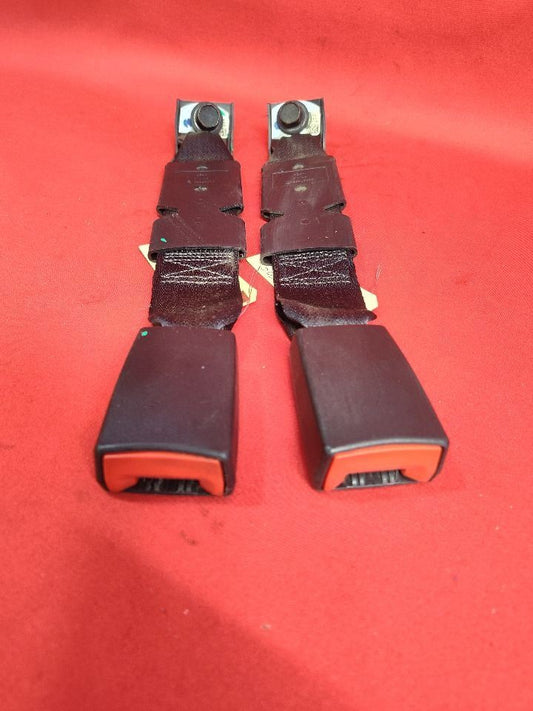 2013-2019 Dodge Ram REAR 2nd SECOND Row Middle Center Seat Belt Dual Buckle