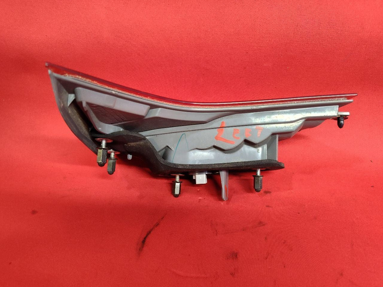 2006-2011 Honda Civic SEDAN Trunk Lid Mounted LEFT DRIVER Tail Light Lamp