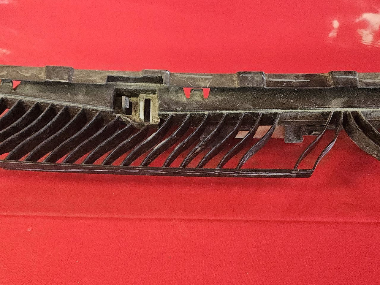 2018-2024 VW Volkswagen Tiguan REAR Bumper Impact Absorber Insert Bracket