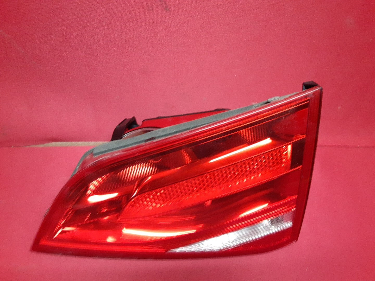 2009 - 2012 Audi A4 10-12 S4 RIGHT PASSENGER INNER Tail Light Lamp HALOGEN