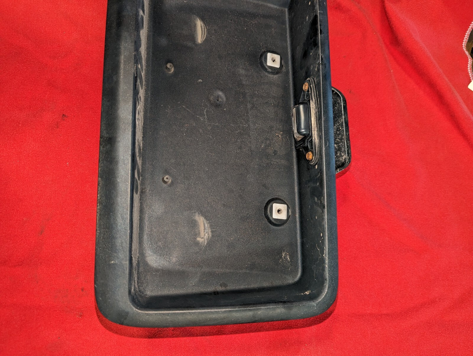 2008 200 Savana / Express Van Back Door Handle / License Plate Holder - 25942275